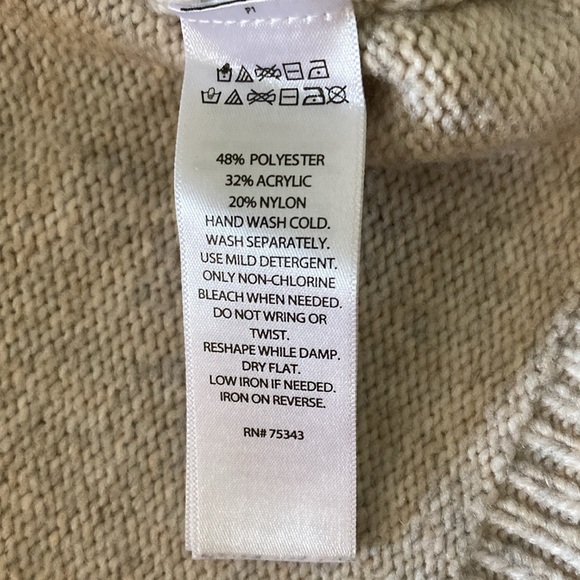 Sincerely Jules women’s cable knit sweater vest cream med.soft layered classic - Picture 4 of 6